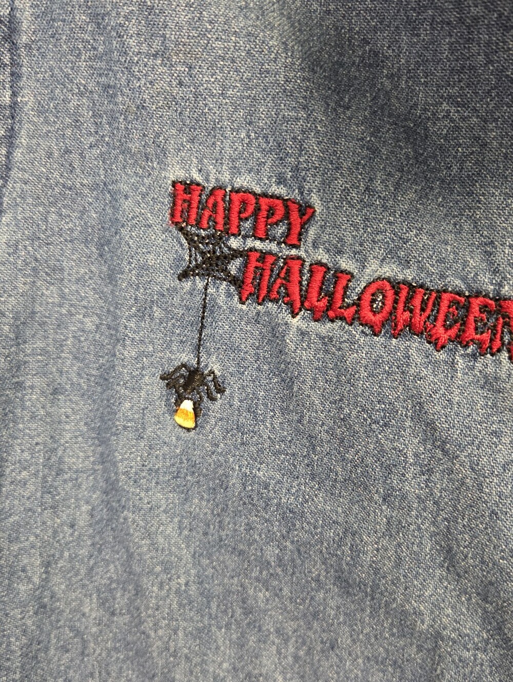 Vintage Holiday Editions Embroidered Halloween Denim Chambray Shirt Size Large - Picture 3 of 6